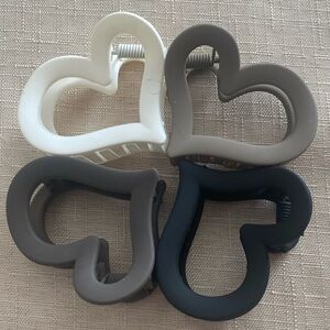 Heart-Shaped Hair Clips Set